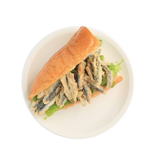 Hamsi Tava - Fried Anchovy Fish